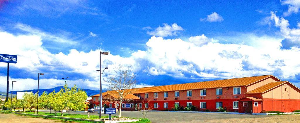Travelodge By Wyndham Deer Lodge Montana Экстерьер фото